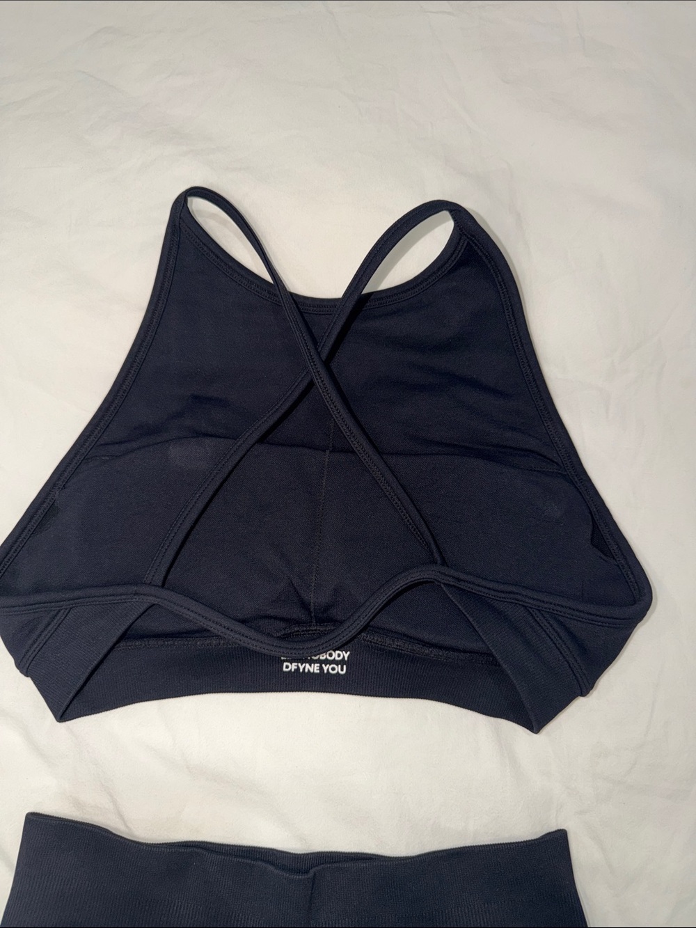 Dfyne Impact Shorts and High neck backless sports bra - Picture 4 of 4